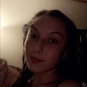 Meet your Posher, Camryn